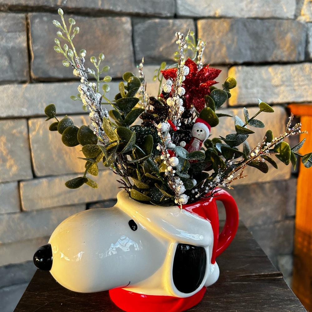 Festive Red and White Holiday Mug with Snoopy Design